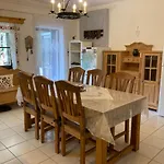 Velemi Vendeghaz Guest house