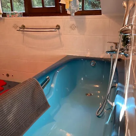 Velemi Vendeghaz Pensjonat 3*